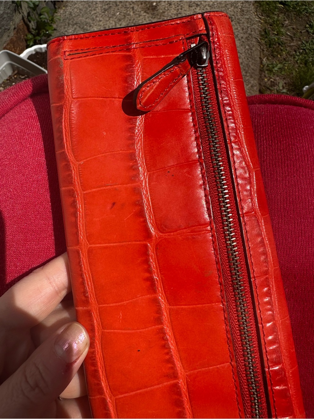 Beautiful Coral Orange Leather COACH wallet alligator skin texture - Picture 3 of 8